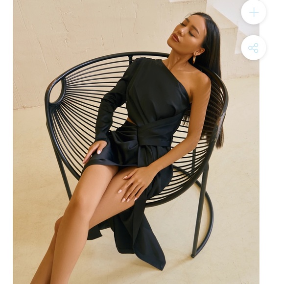 NWT black satin evening dress - Picture 10 of 10